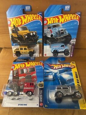 Hot Wheels 4-Pack Assorted Toy Vehicles - Yellow, Light Blue, Red, Silver